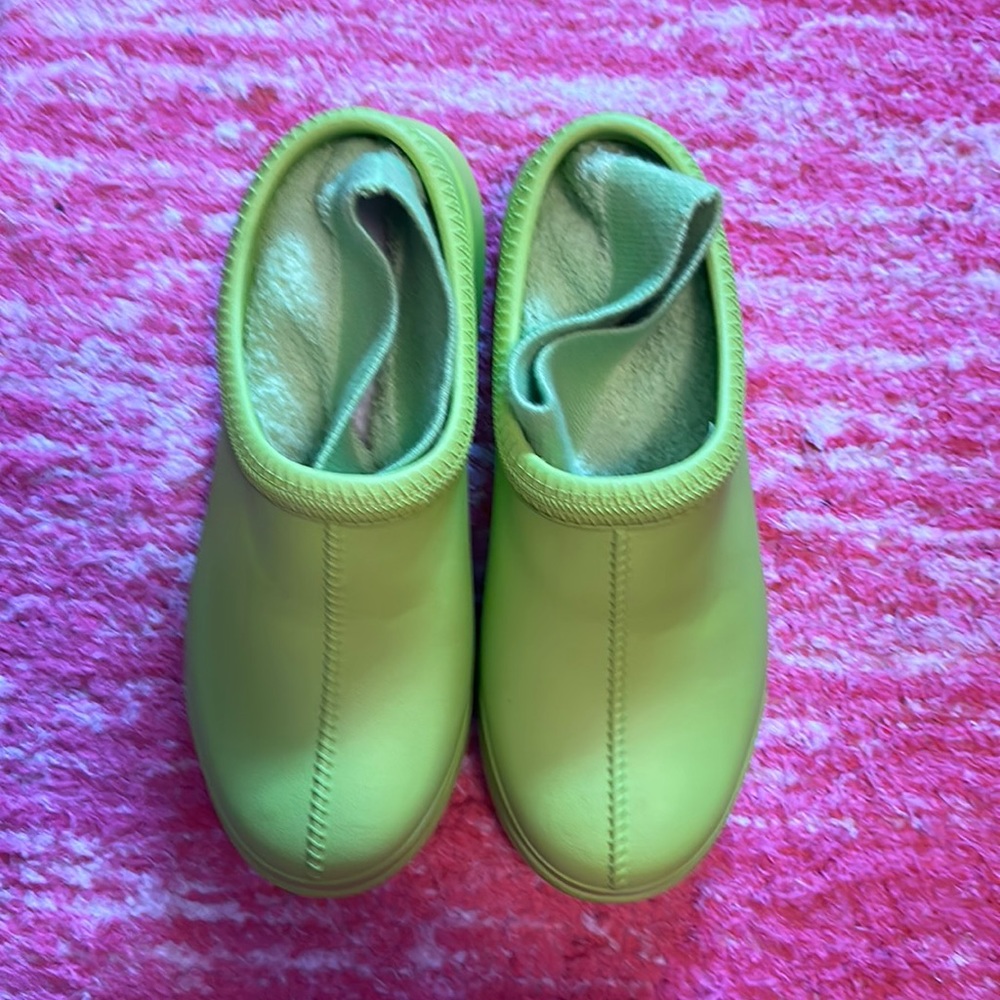 UGG Slip-Ons
